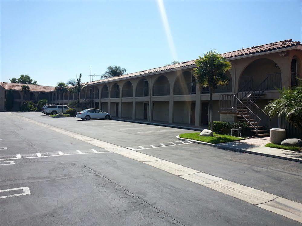 Motel 6 - Anaheim Hills, Ca Kültér fotó